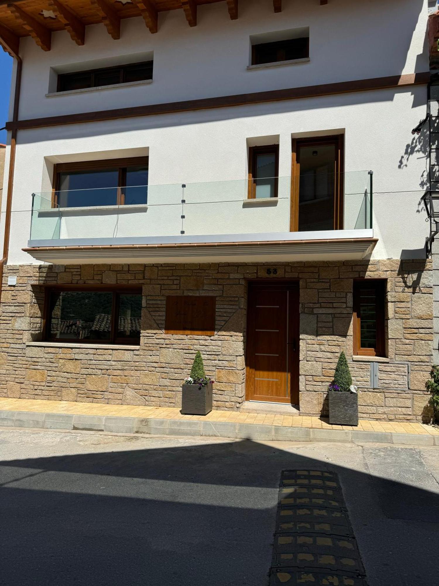 Villa El Balcon De Gredos Navaluenga Exterior foto