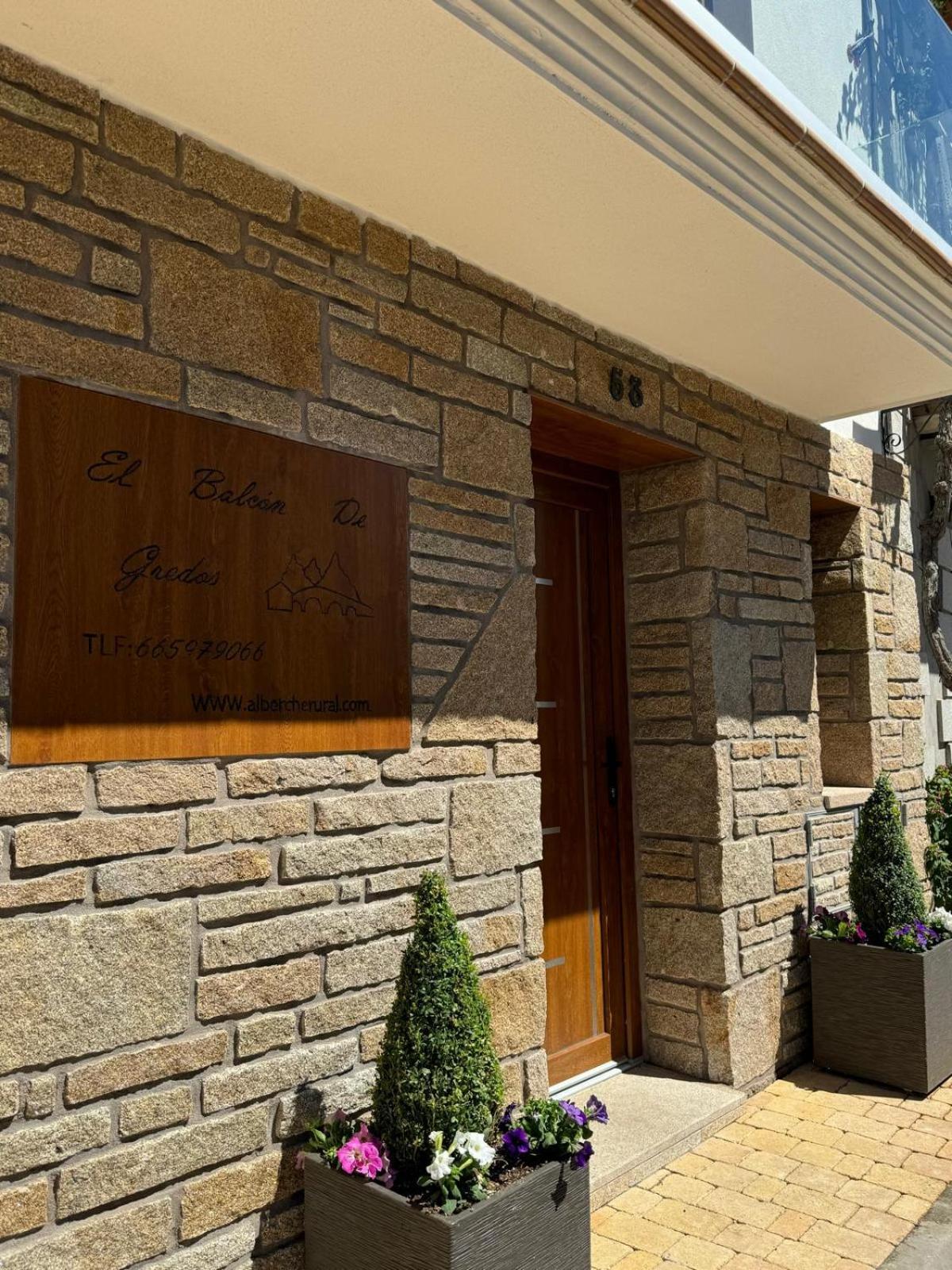 Villa El Balcon De Gredos Navaluenga Exterior foto